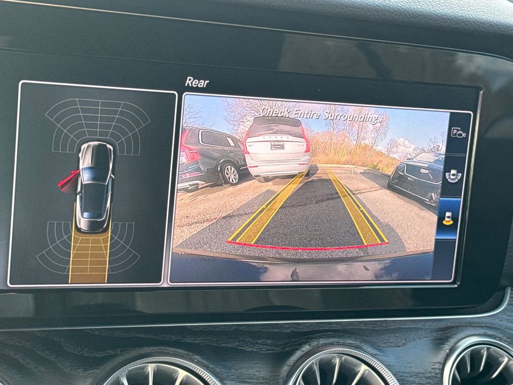 Used 2018 Mercedes-Benz E 400 E 400 image 35