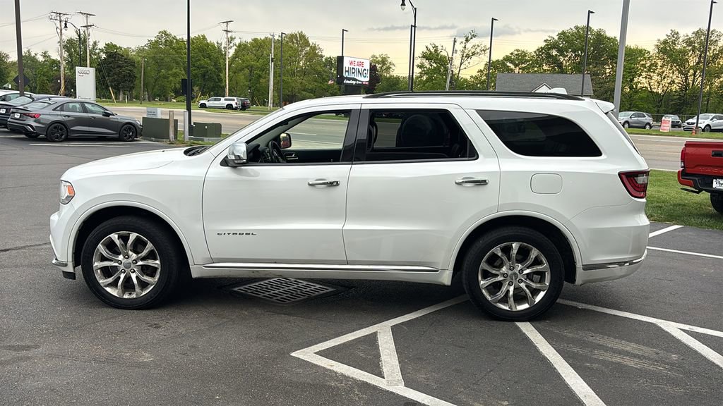 Used 2016 Dodge Durango Citadel w/ Premium Entertainment Group AWD/4WD image 3