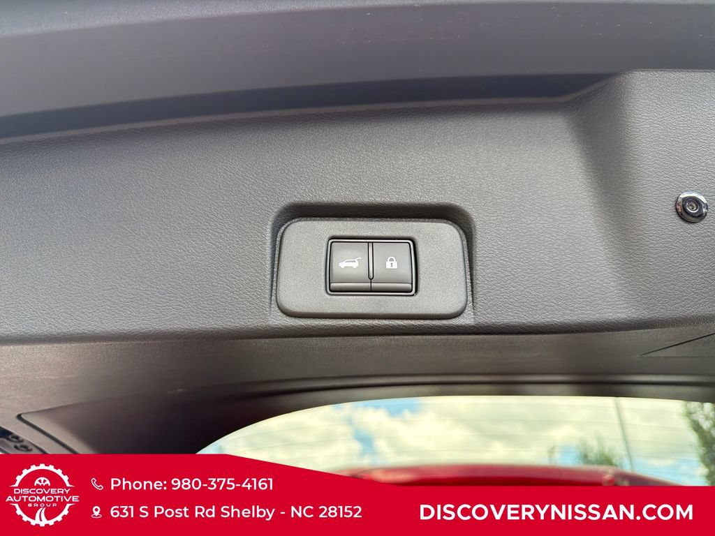 Certified 2026 Nissan Rogue Platinum w/ Platinum Premium Package AWD/4WD image 36