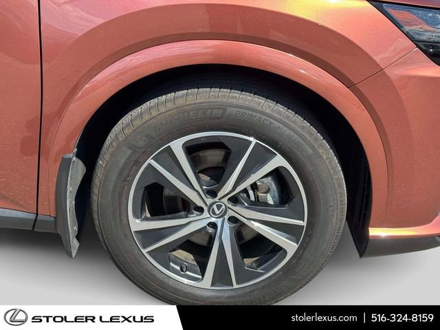 Used 2024 Lexus RX 350 Premium w/ Accessory Package (Z1) AWD/4WD image 8