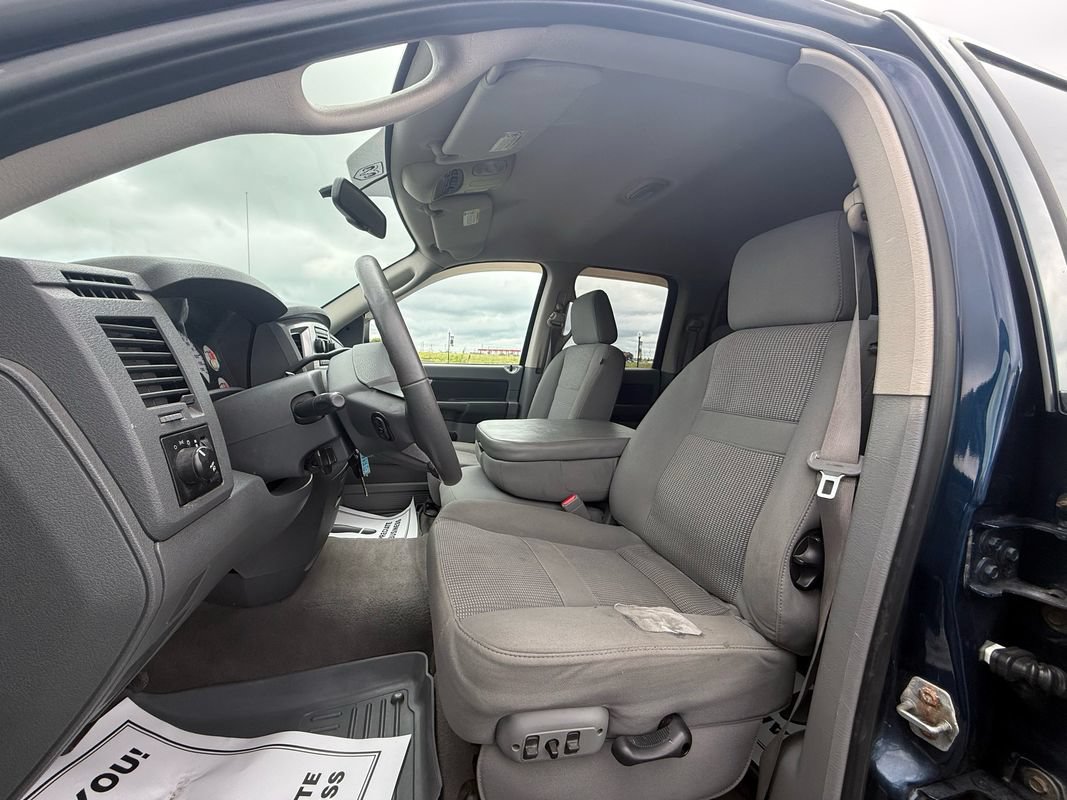 Used 2009 Dodge Ram 2500 Truck SLT w/ Popular Equipment Group AWD/4WD image 9