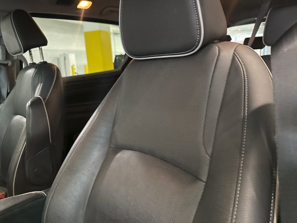 Used 2023 Honda Odyssey Elite image 9