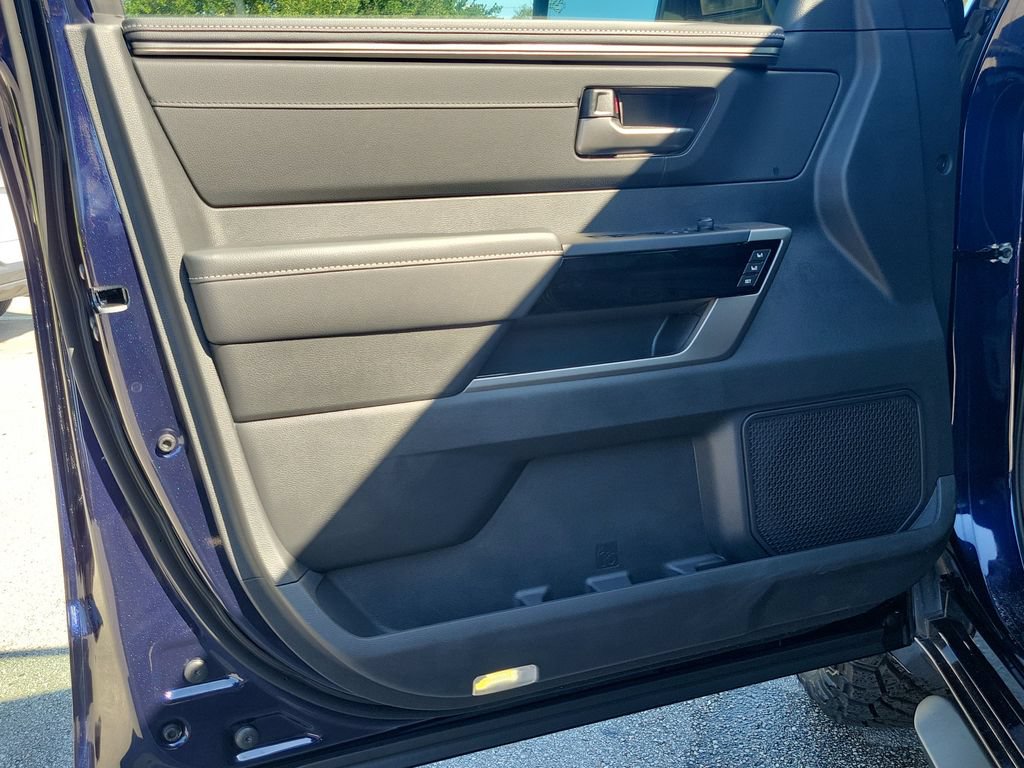 New 2026 Toyota Tundra Limited AWD/4WD image 10