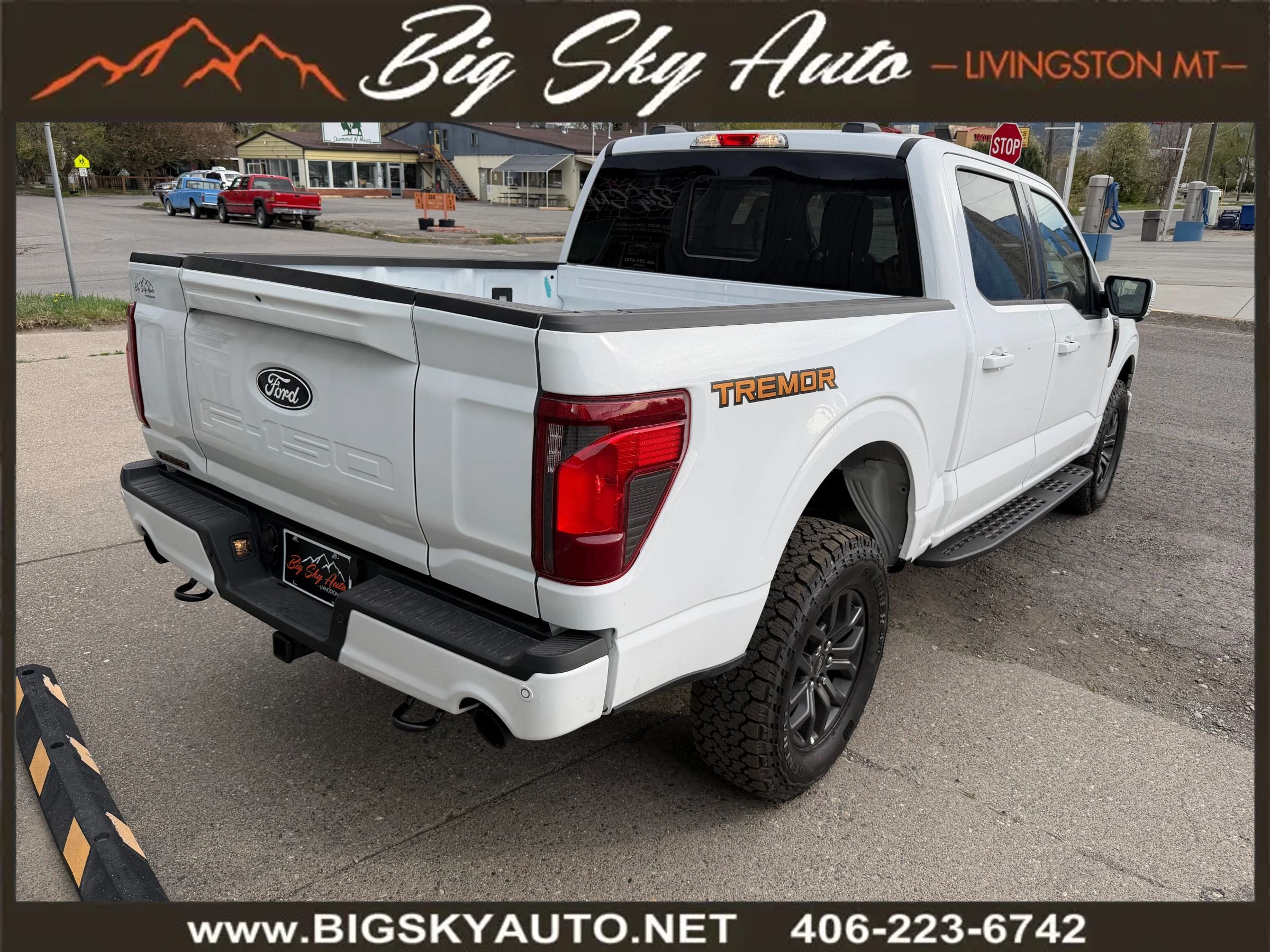 Used 2026 Ford F150 Tremor w/ Equipment Group 402B MID AWD/4WD image 7