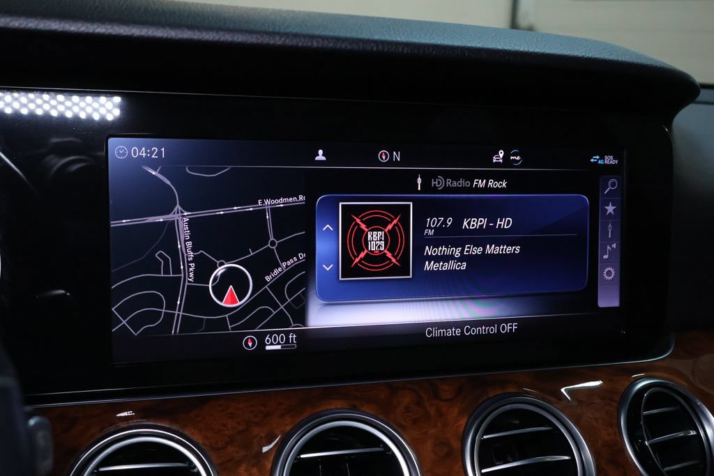 Used 2019 Mercedes-Benz E 300 4MATIC image 31