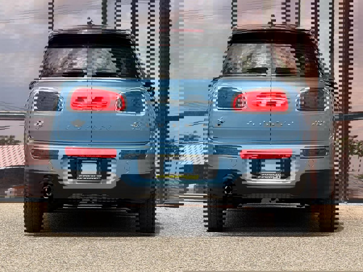 Used 2016 MINI Cooper Clubman image 11