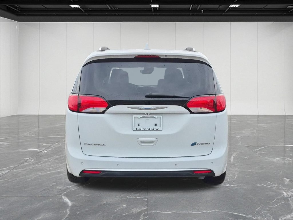 Used 2018 Chrysler Pacifica Limited w/ Advanced Safetytec Group FWD image 4