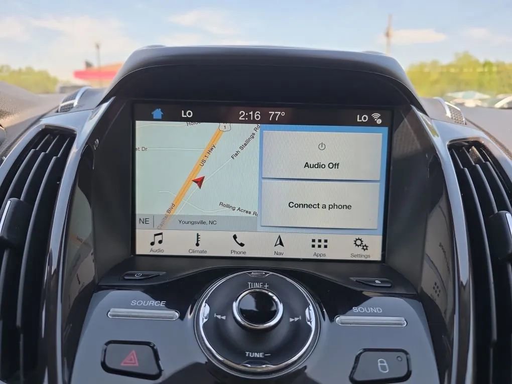 Used 2016 Ford Escape Titanium AWD/4WD image 30