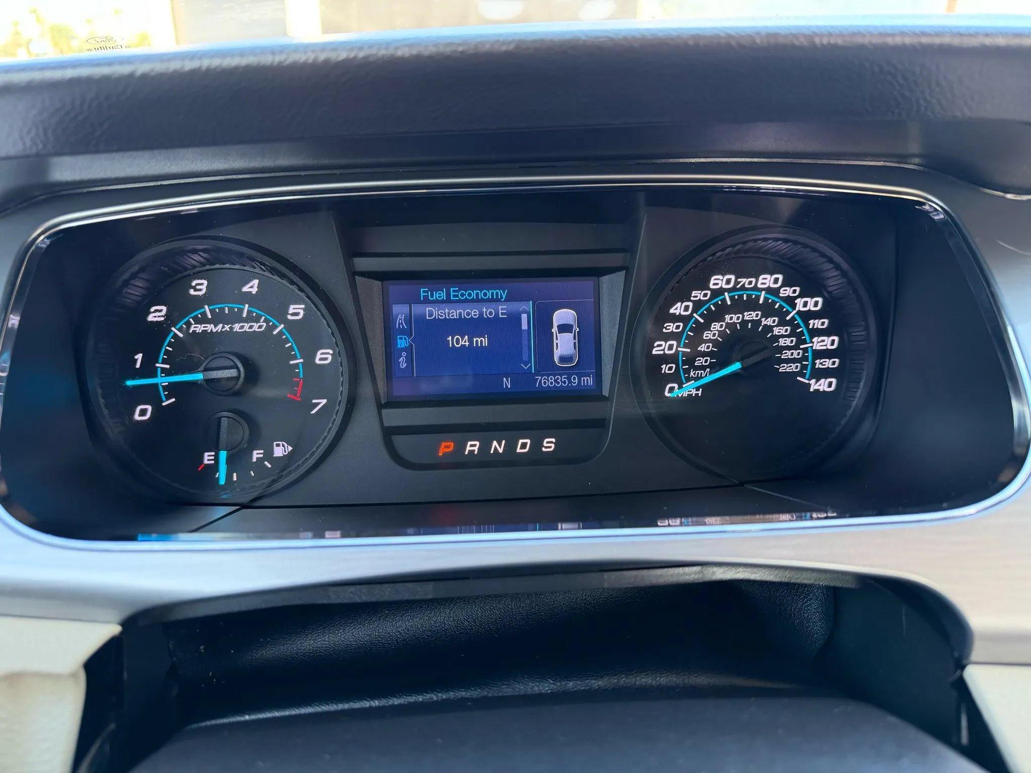 Used 2016 Ford Taurus SEL FWD image 11