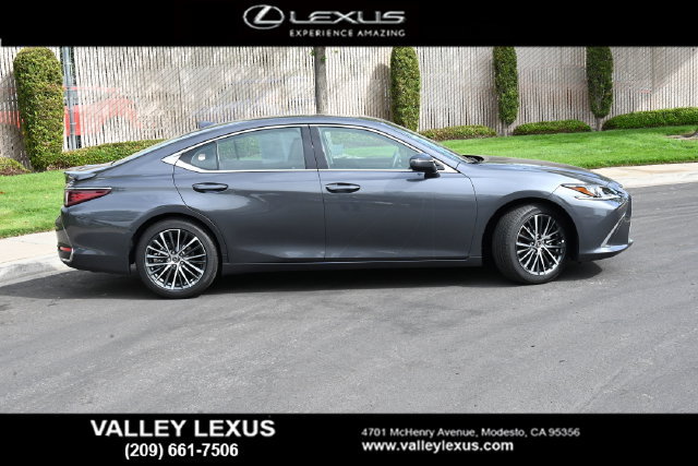 Certified 2025 Lexus ES 300h w/ Premium Package FWD image 3