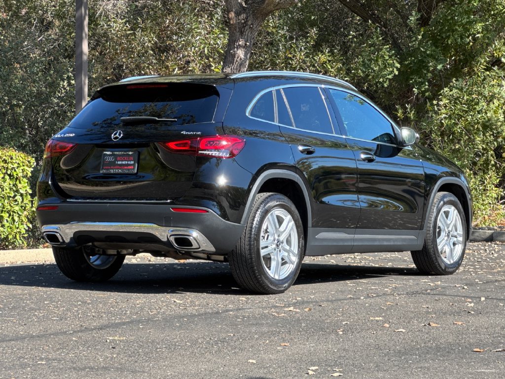 Used 2021 Mercedes-Benz GLA 250 4MATIC image 5