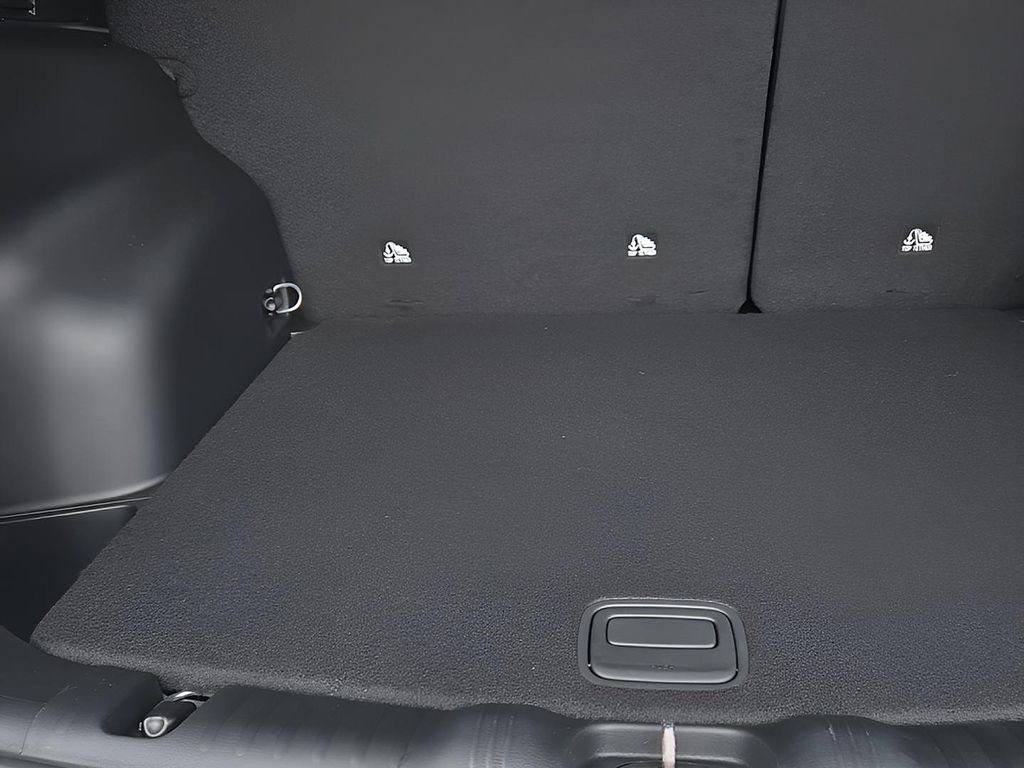 New 2026 Jeep Compass Latitude AWD/4WD image 8