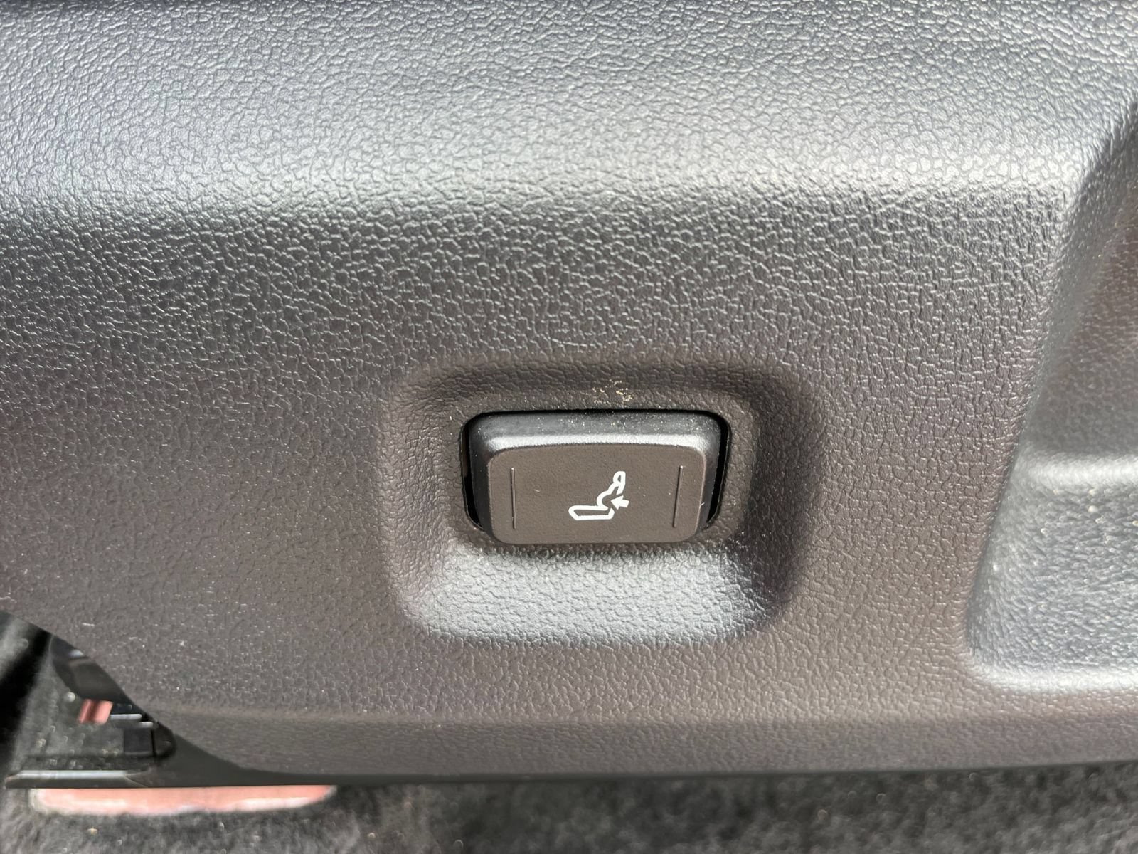 Used 2024 Toyota Tacoma TRD Sport RWD image 22