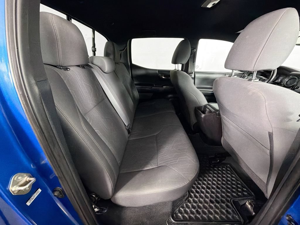 Used 2016 Toyota Tacoma SR5 AWD/4WD image 27