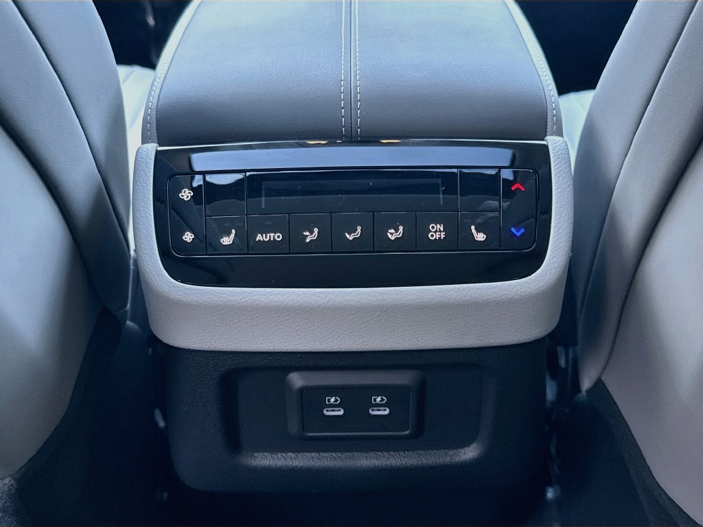 New 2027 INFINITI QX60 Luxe w/ Cargo Package FWD image 27