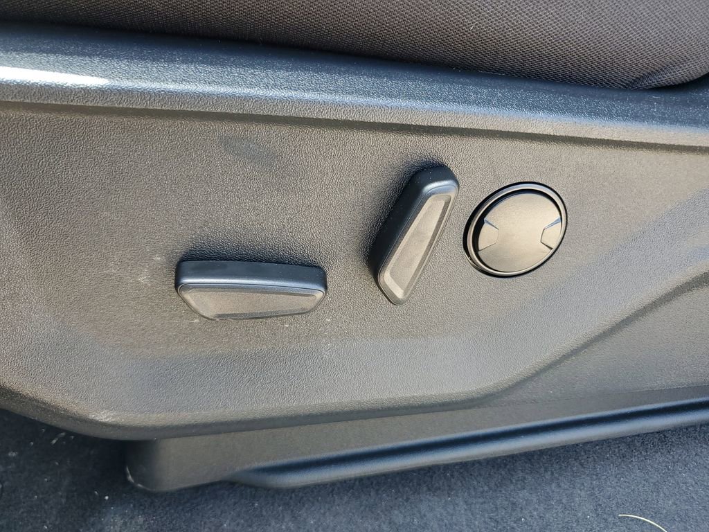 New 2025 Ford F150 XLT w/ Equipment Group 302A MID image 14