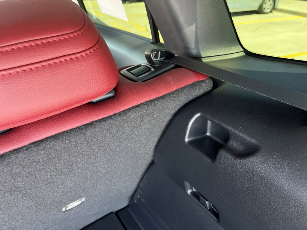 Certified 2025 MAZDA CX-50 AWD 2.5 Hybrid w/ Premium Pkg image 40