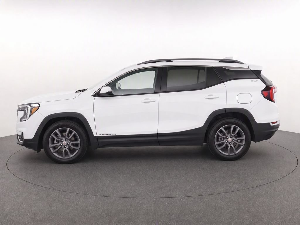Used 2024 GMC Terrain SLT AWD/4WD image 6