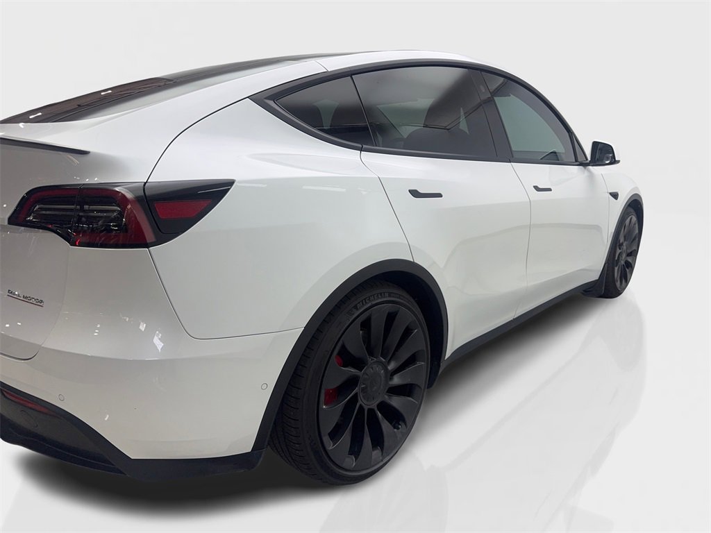 Used 2022 Tesla Model Y Performance image 13