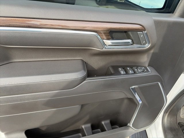 Used 2022 Chevrolet Silverado 1500 LT image 17