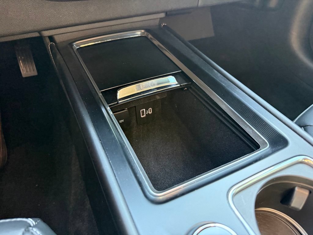 Used 2025 Lincoln Corsair AWD image 22
