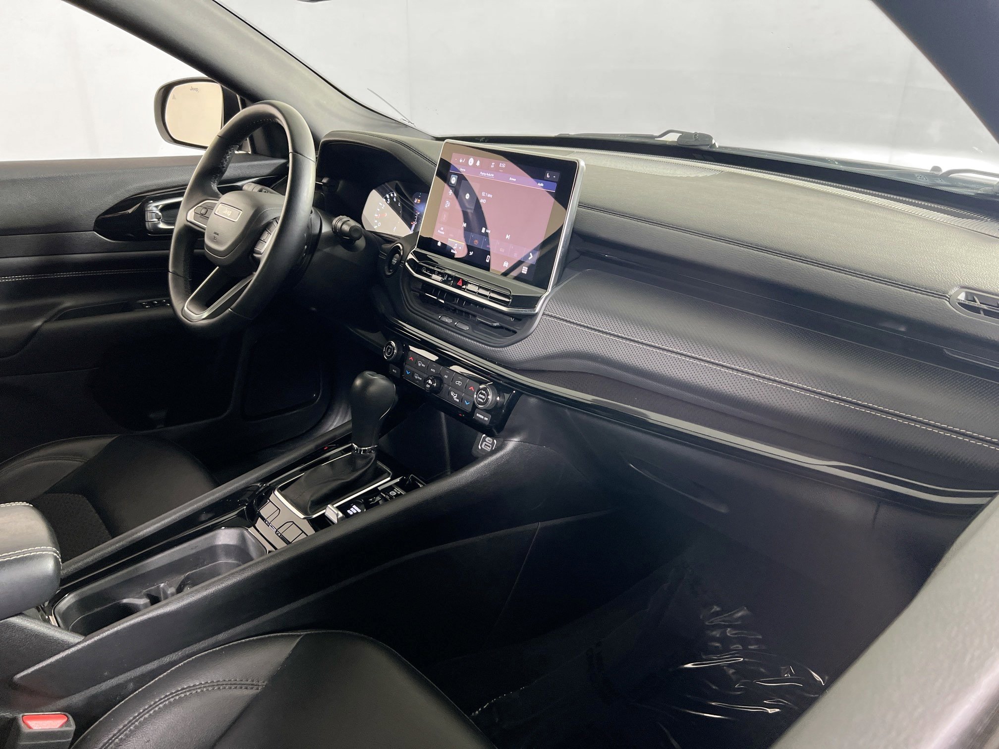 Used 2022 Jeep Compass Altitude w/ Convenience Group image 26