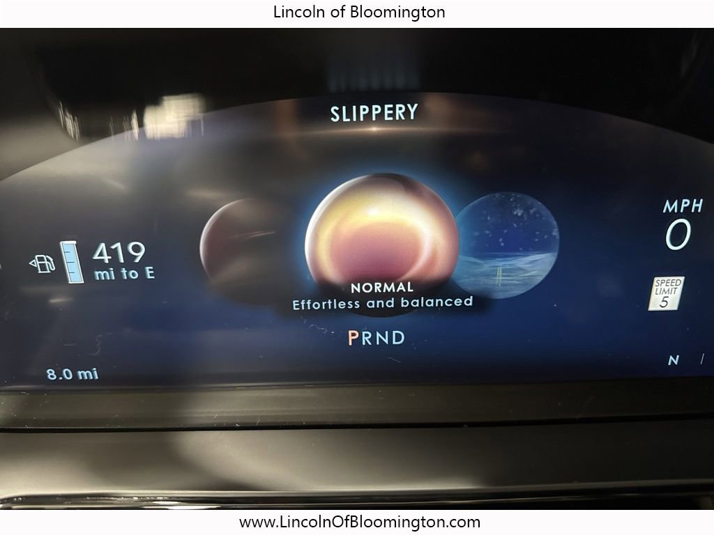 New 2026 Lincoln Corsair Premiere image 32