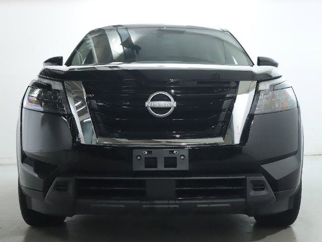 Certified 2025 Nissan Pathfinder SV AWD/4WD image 6