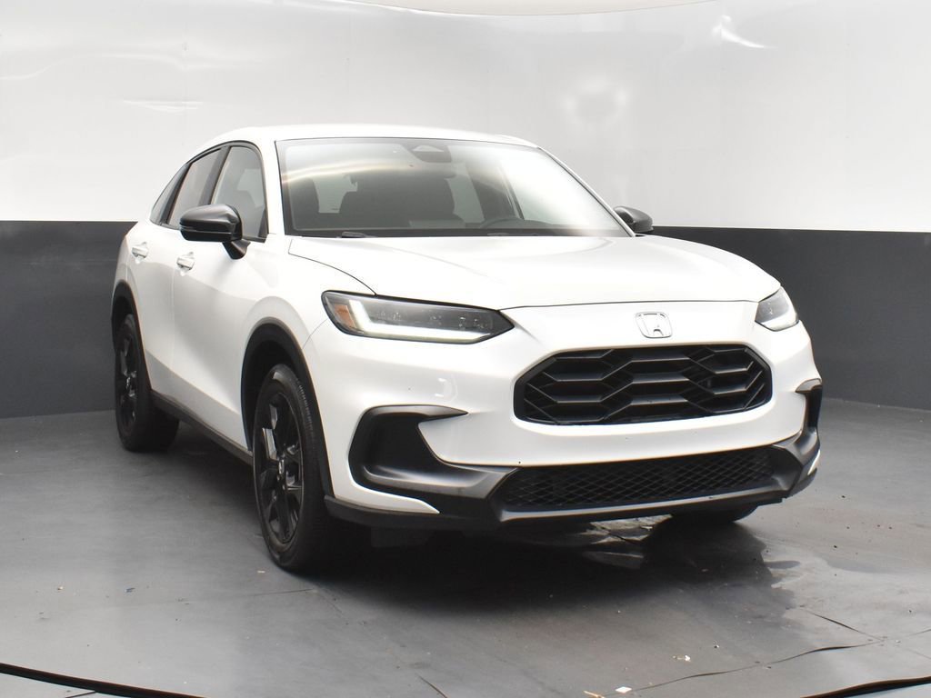 Used 2024 Honda HR-V Sport image 9