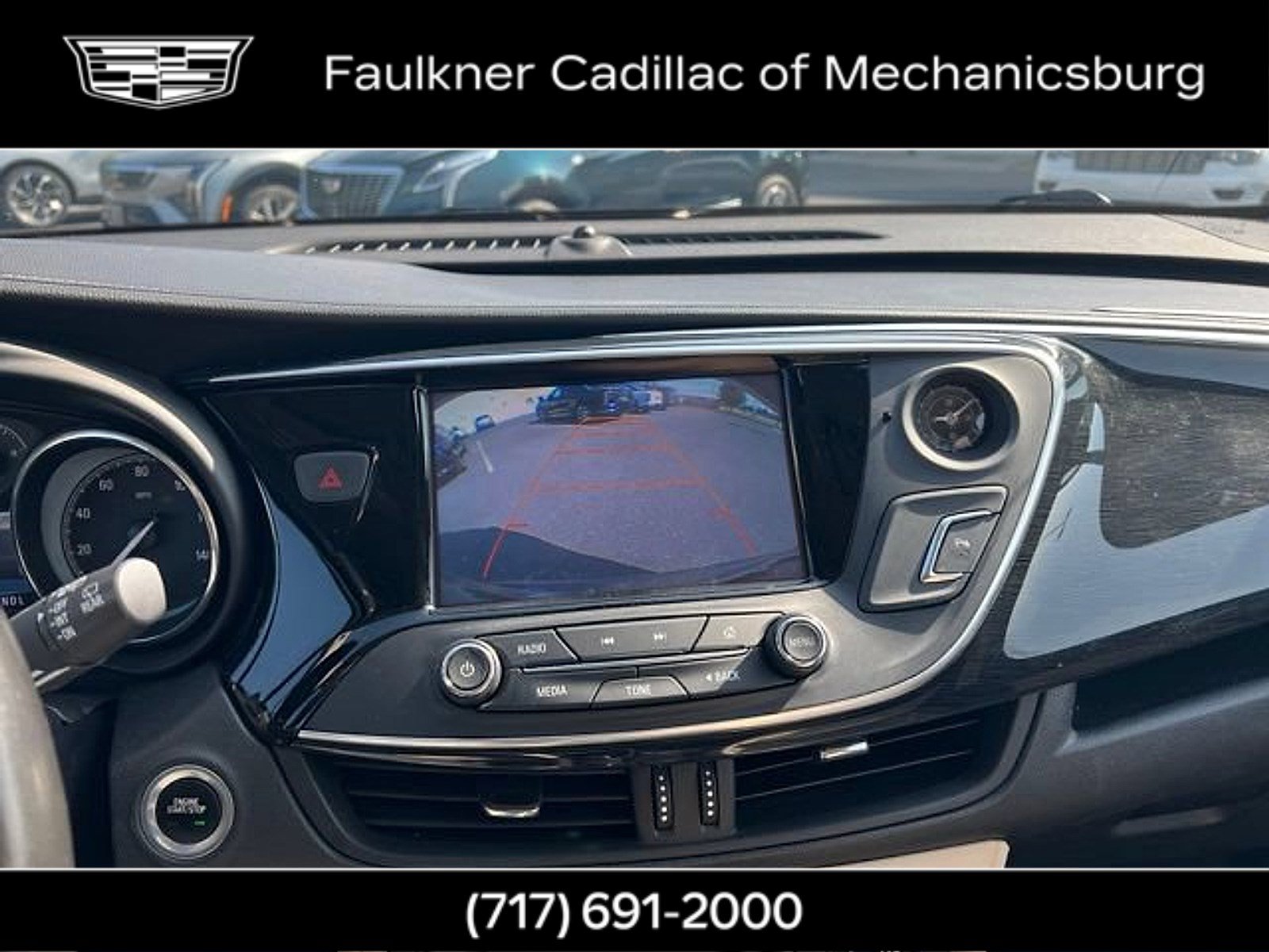 Used 2017 Buick Envision Essence FWD image 23