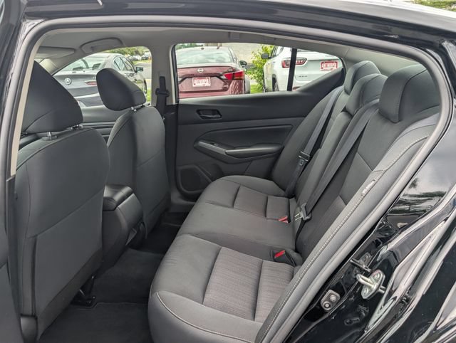Used 2024 Nissan Altima 2.5 S FWD image 12