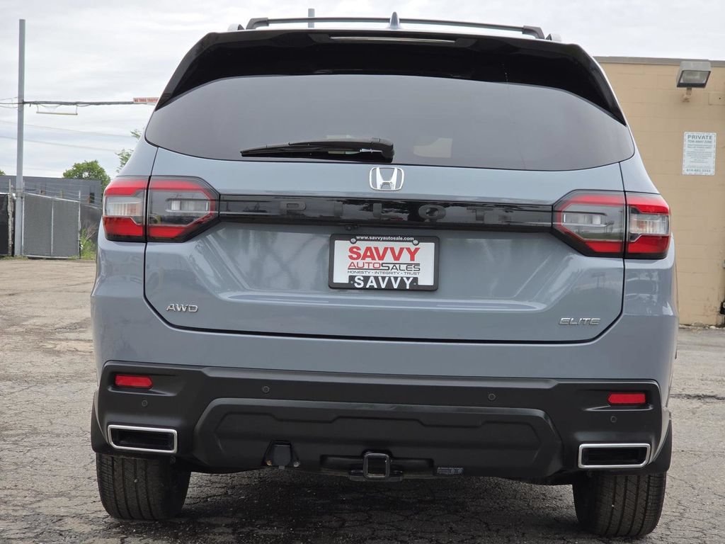 Used 2024 Honda Pilot Elite image 20