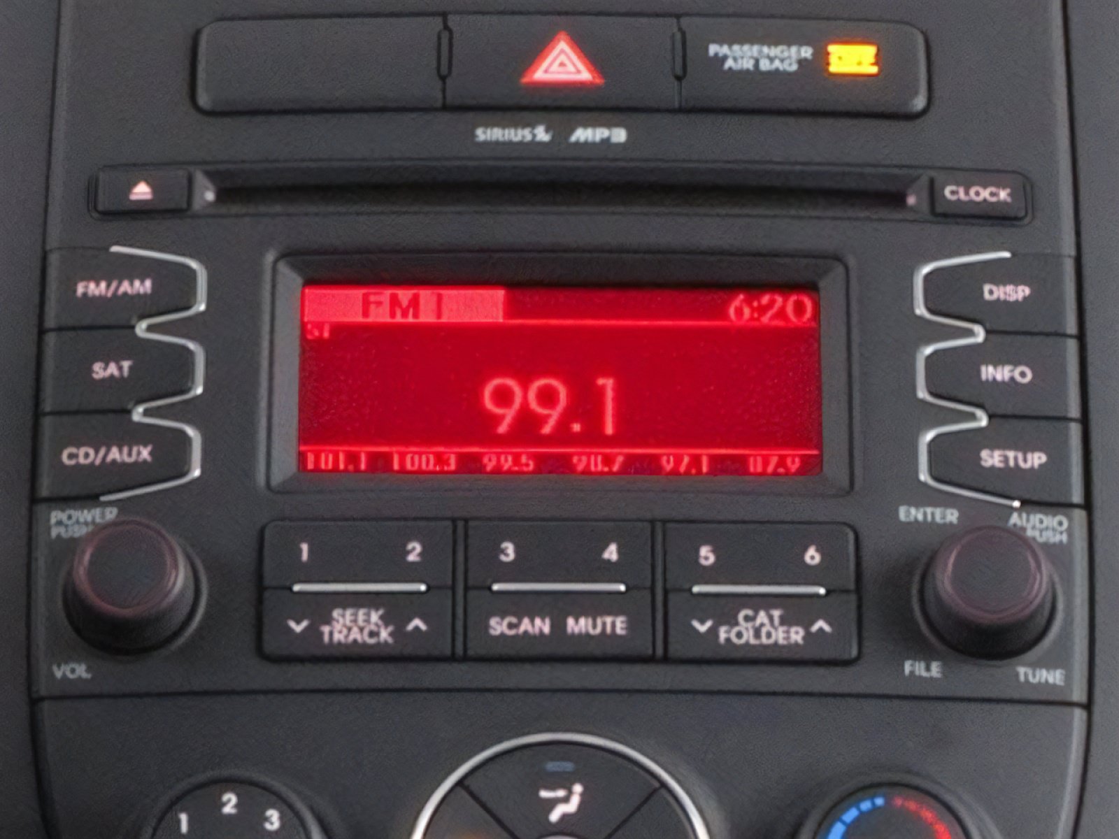Used 2013 Kia Soul + w/ Audio Pkg FWD image 7