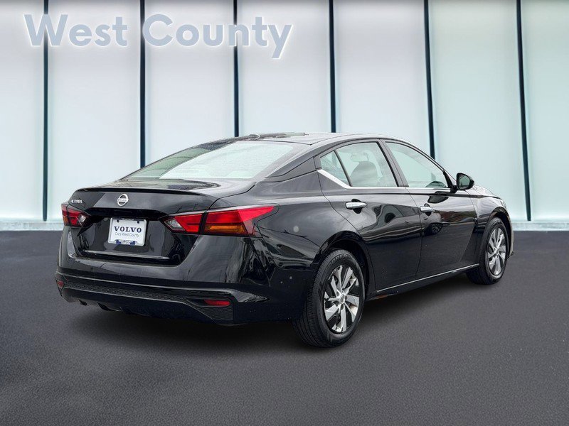 Used 2019 Nissan Altima 2.5 S FWD image 4