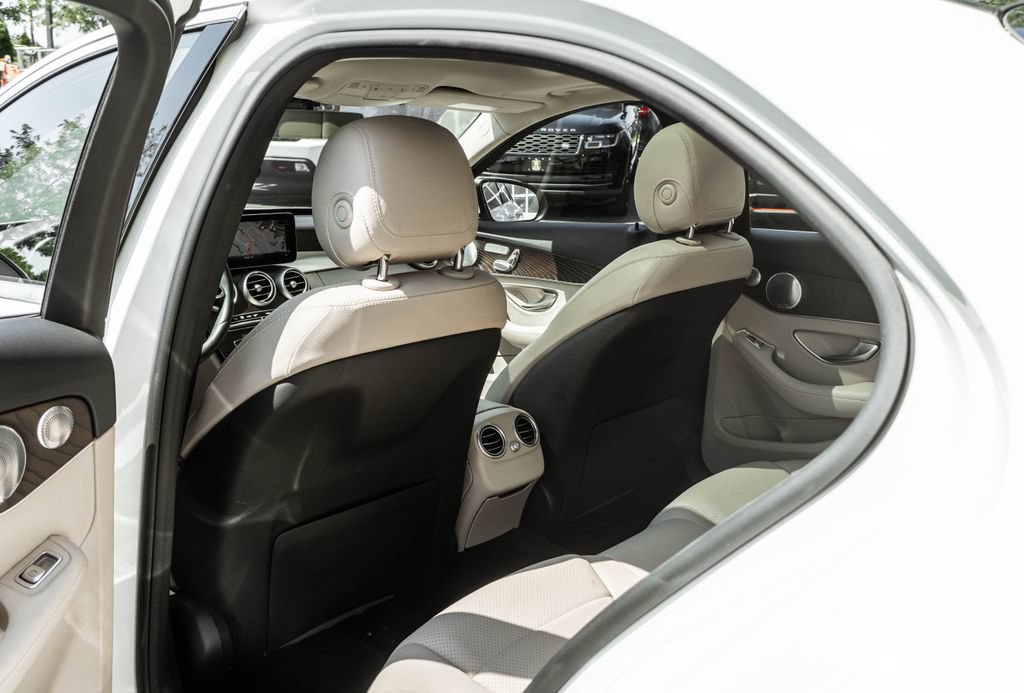 Used 2021 Mercedes-Benz C 300 4MATIC Sedan image 26