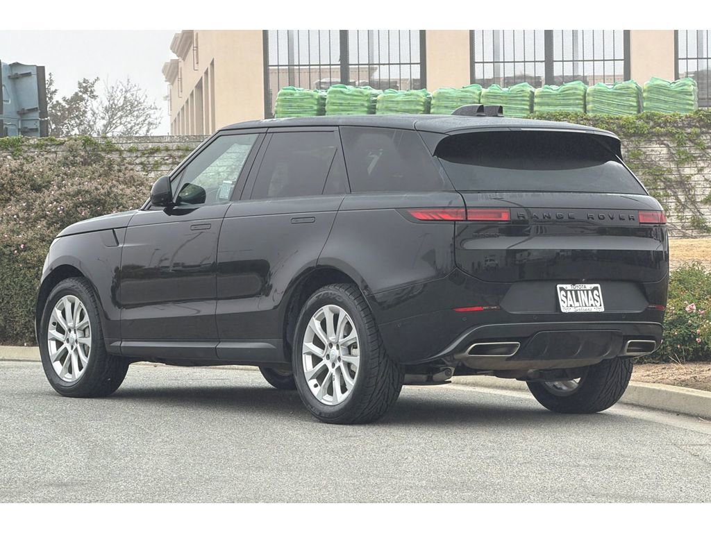 Used 2025 Land Rover Range Rover Sport SE image 6