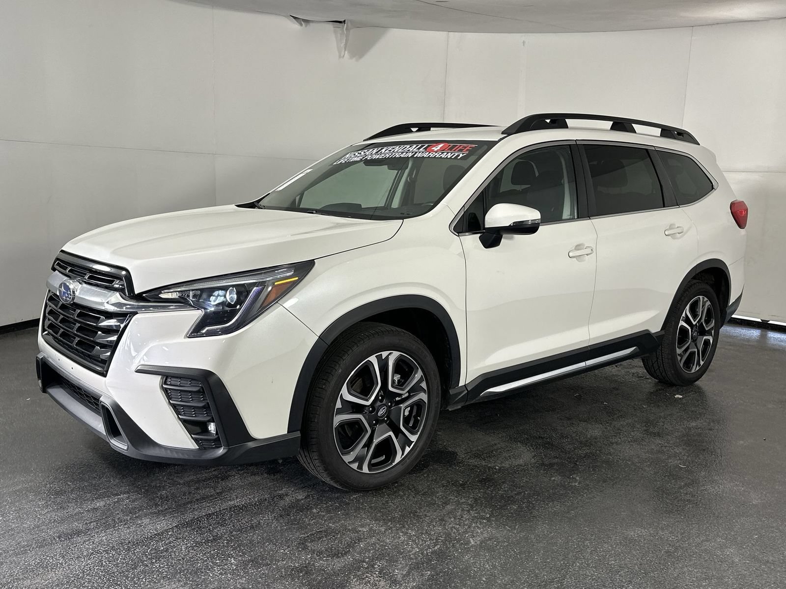Used 2023 Subaru Ascent Limited AWD/4WD image 4