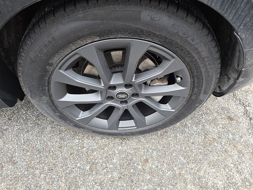 Certified 2025 Land Rover Range Rover Sport S image 9