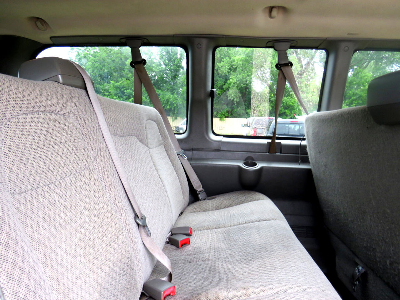 Used 2014 Chevrolet Express 2500 LT w/ LT Preferred Equipment Group RWD image 21