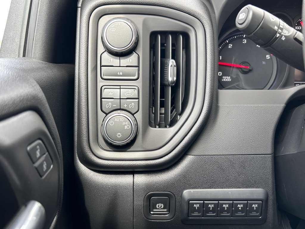 New 2026 Chevrolet Silverado 3500 W/T w/ WT Convenience Package AWD/4WD image 12