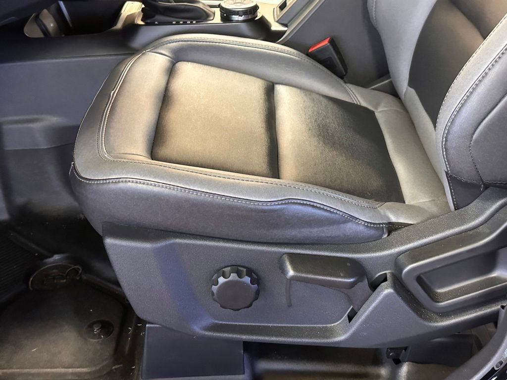 Used 2024 Ford Bronco Big Bend image 15
