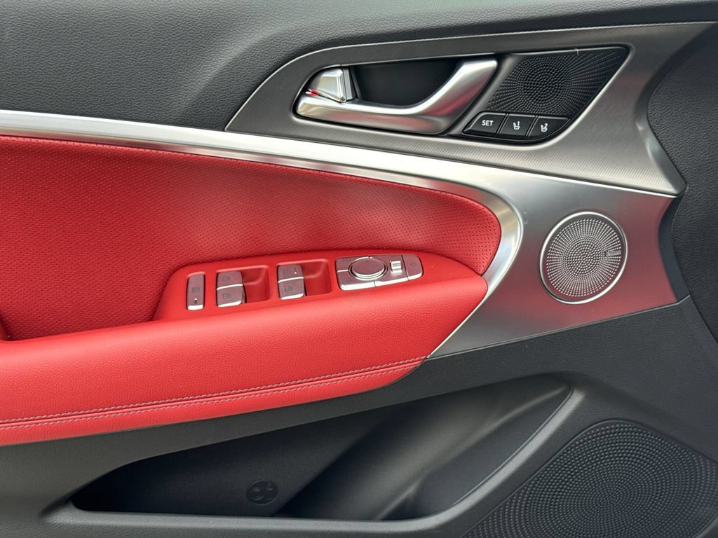 New 2026 Genesis G70 3.3T Sport Prestige AWD/4WD image 12