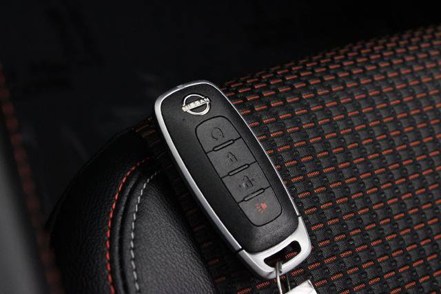 Certified 2026 Nissan Kicks SR FWD image 30