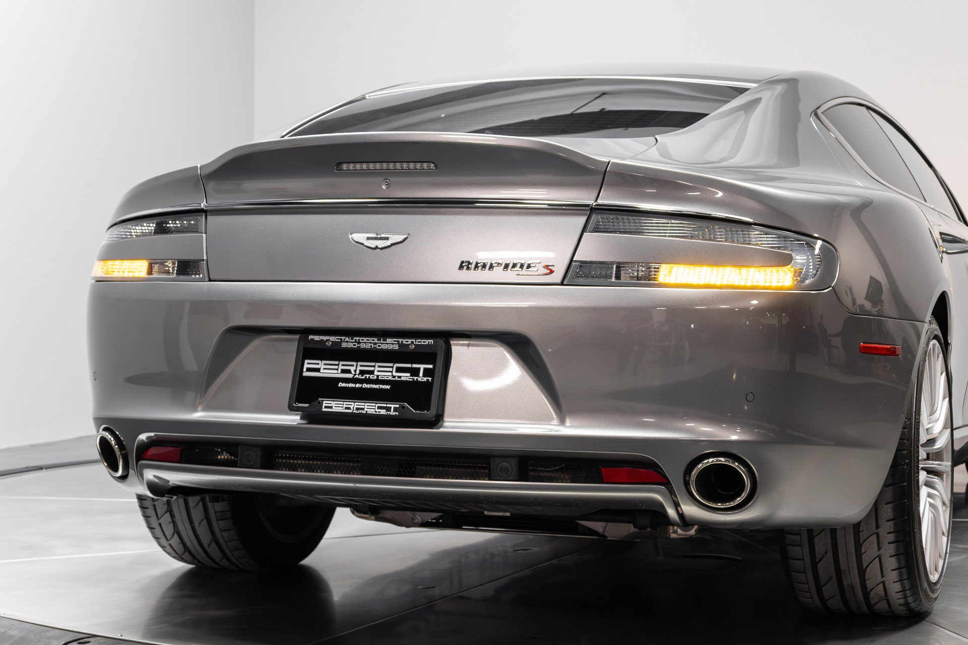 Used 2016 Aston Martin Rapide S image 75