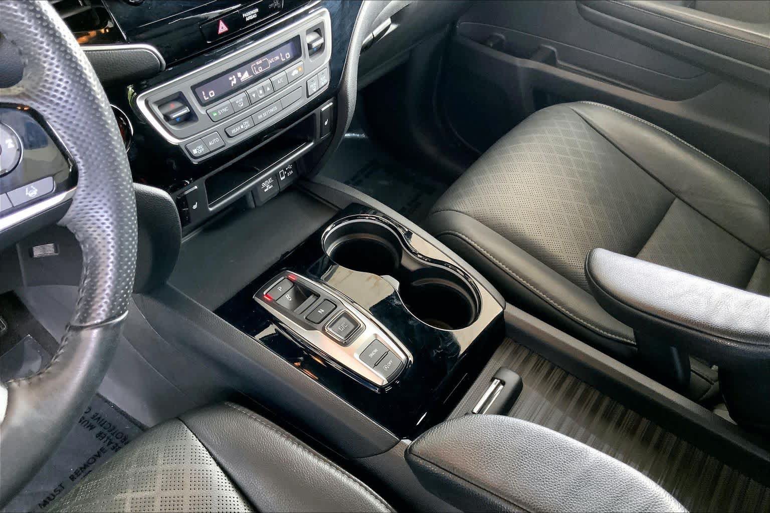 Used 2019 Honda Passport Touring image 17