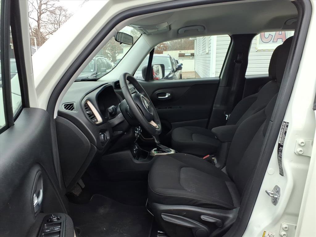 Used 2016 Jeep Renegade Sport w/ Power & Air Group image 19