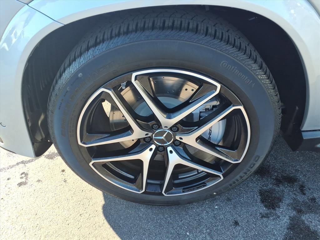 New 2026 Mercedes-Benz GLE 53 AMG 4MATIC Coupe image 10