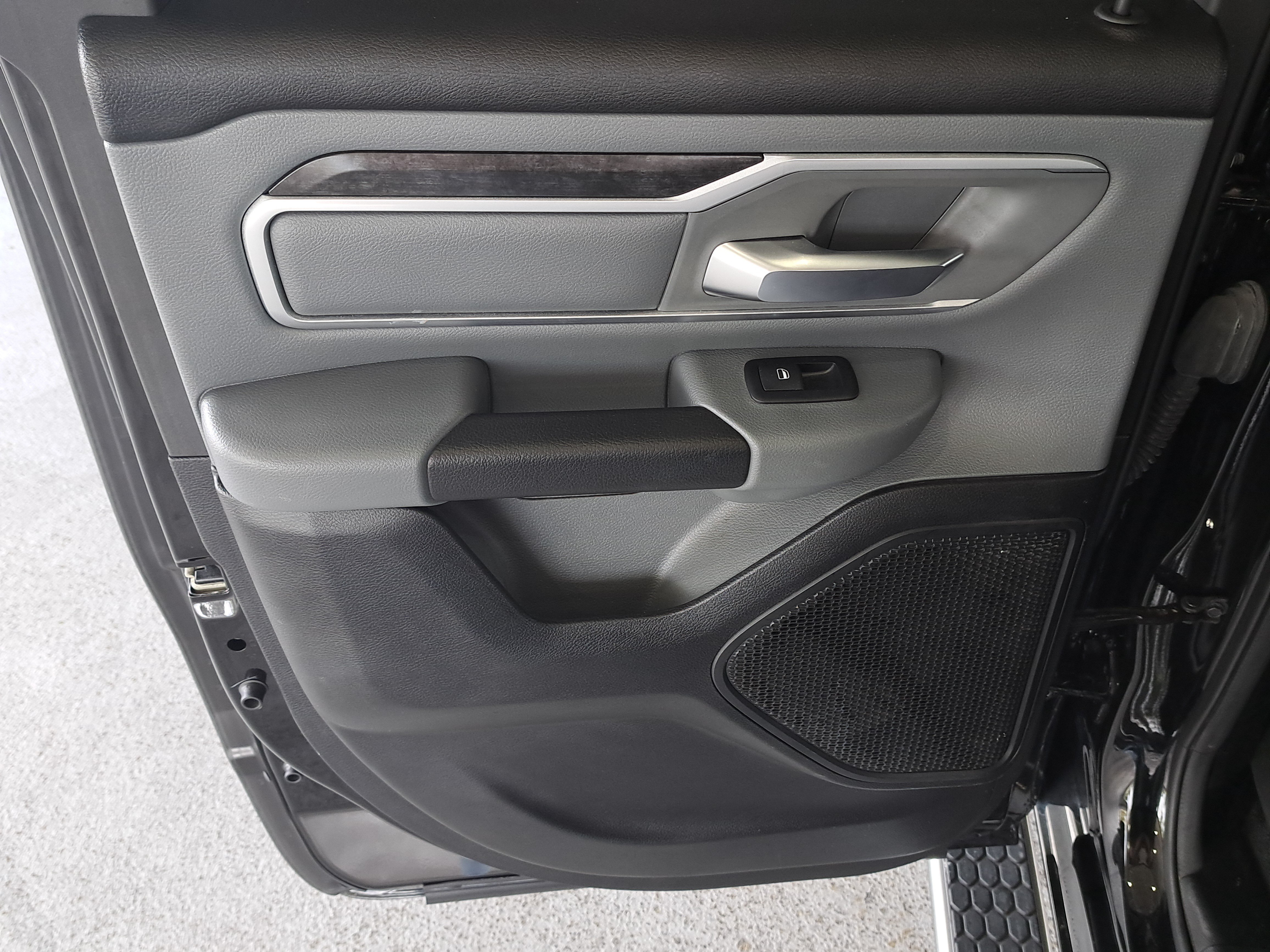 Used 2023 RAM 1500 Big Horn RWD image 11