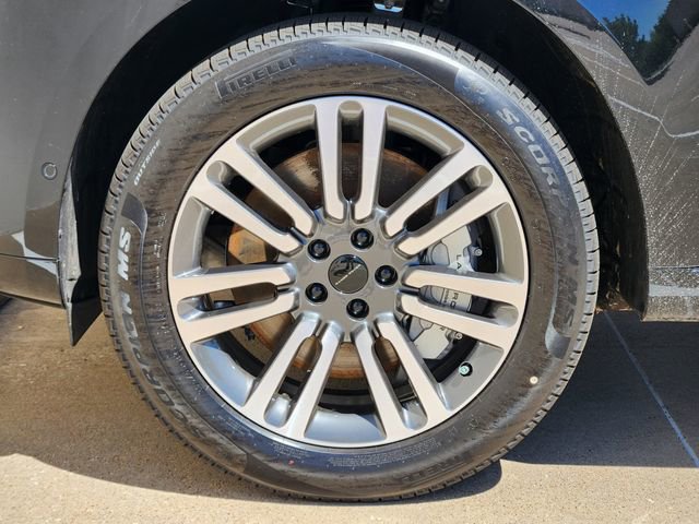 New 2026 Land Rover Range Rover SE AWD/4WD image 7