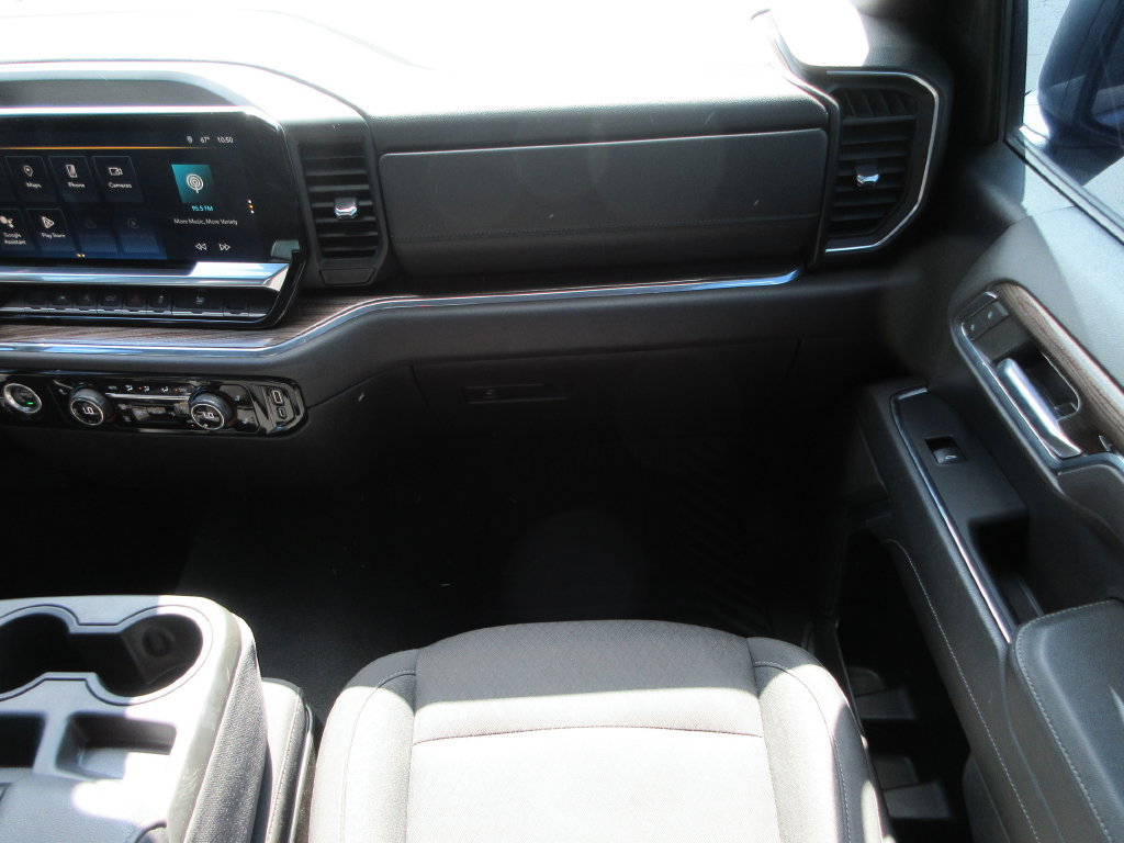 Certified 2023 Chevrolet Silverado 1500 LT AWD/4WD image 16